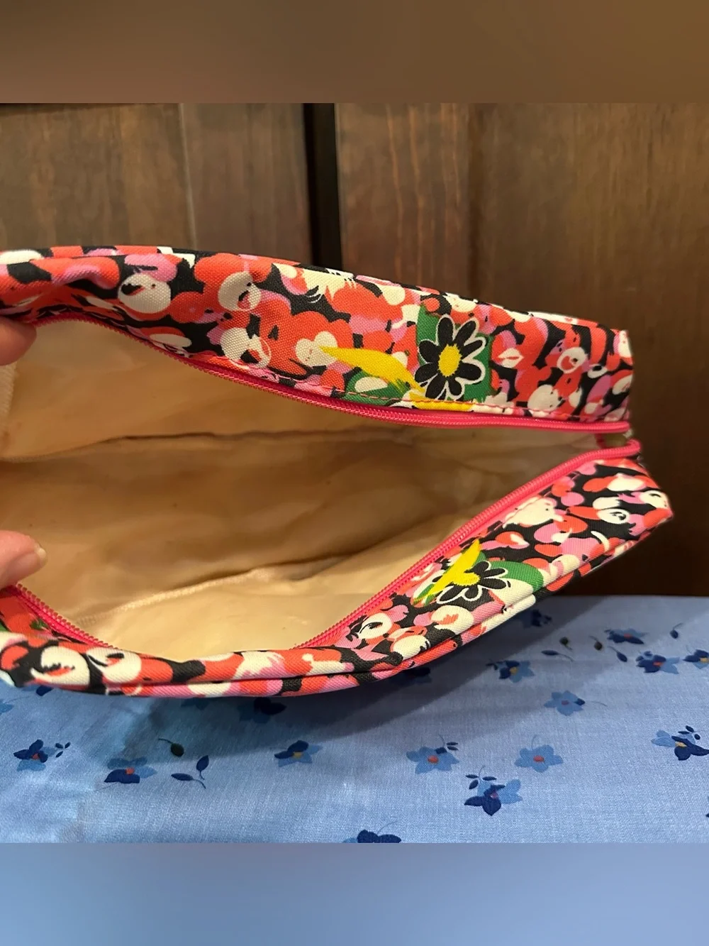 Simply Southern • large toiletry bag • heavy canvas • floral • one big pocket